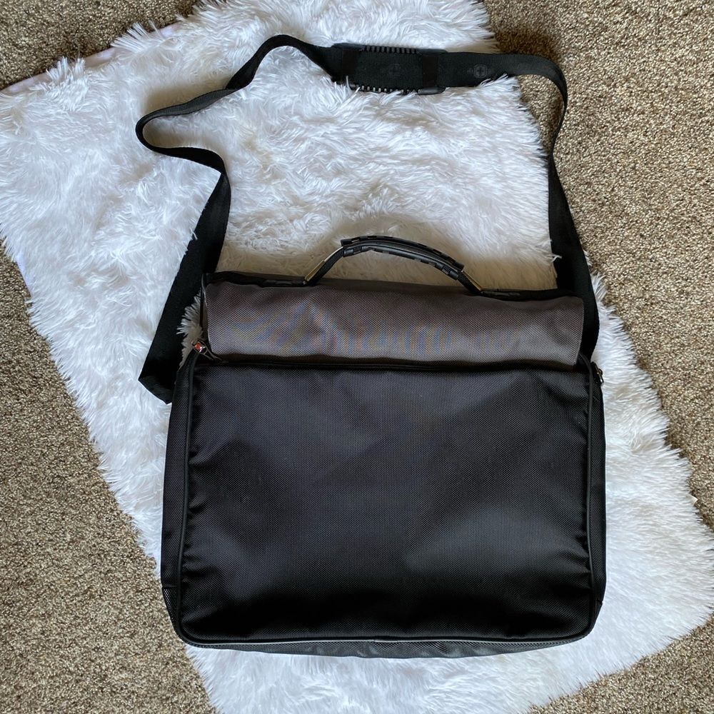 Swiss Tech Bag‎ - Picture 13 of 14